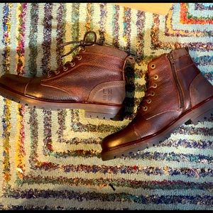 FatFace Co NIB size 40 women’s hiking boots Solid leather w/side zip. LNSU brand